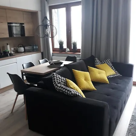 Familia Apartamento